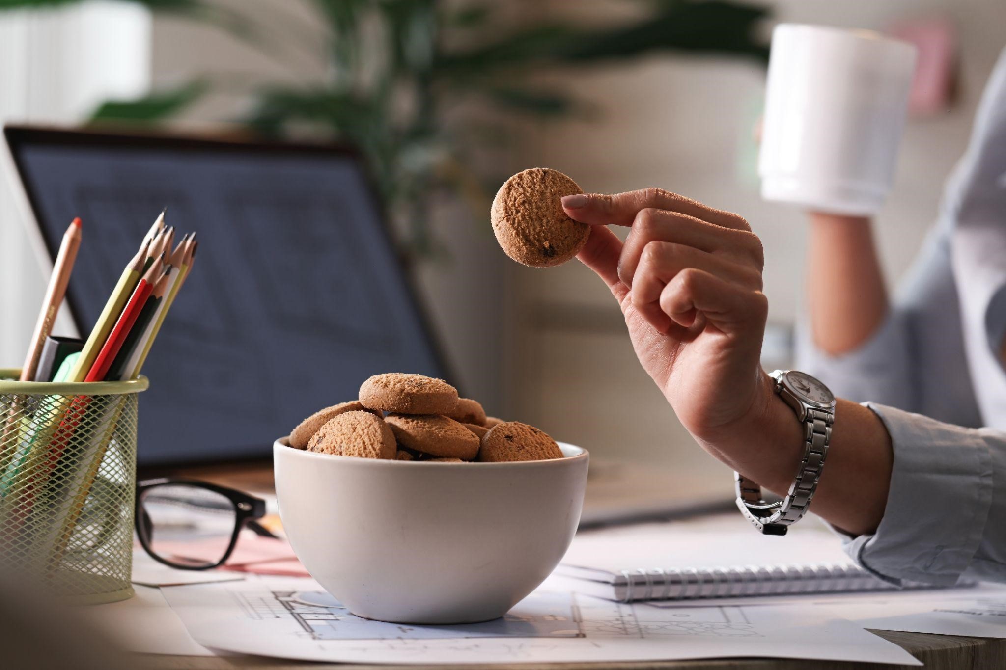 腎臓病でも食べてもいいお菓子とは？おやつの選び方と注意したい成分について - 健康管理食ジョイント